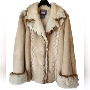 Bill Blass Sport women's coat size medium